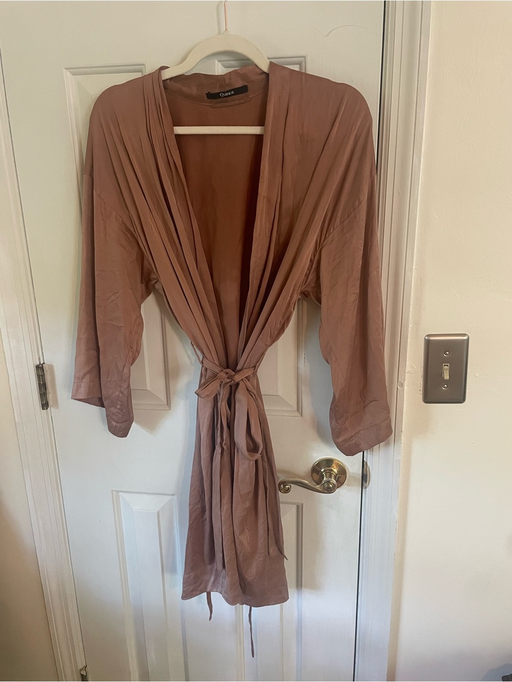 Quince Satin Tie-Waist Robe in Dusty Rose